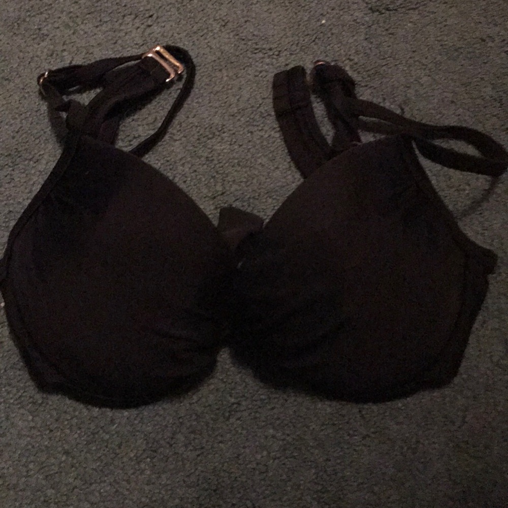 Black bikini top